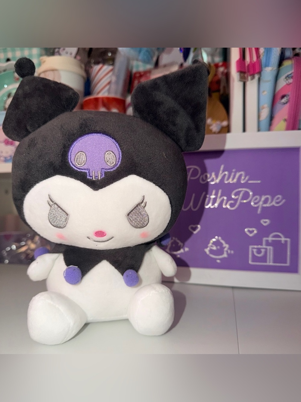 💜NWOT Kuromi plush